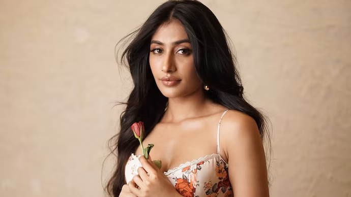 dhanashree verma height in feet