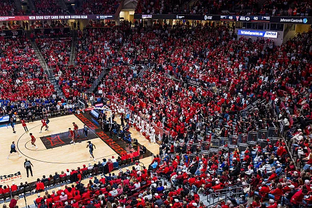 how long are college basketball games